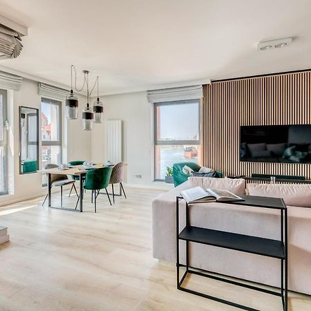 The Black Crane Apartment Gdansk Ngoại thất bức ảnh