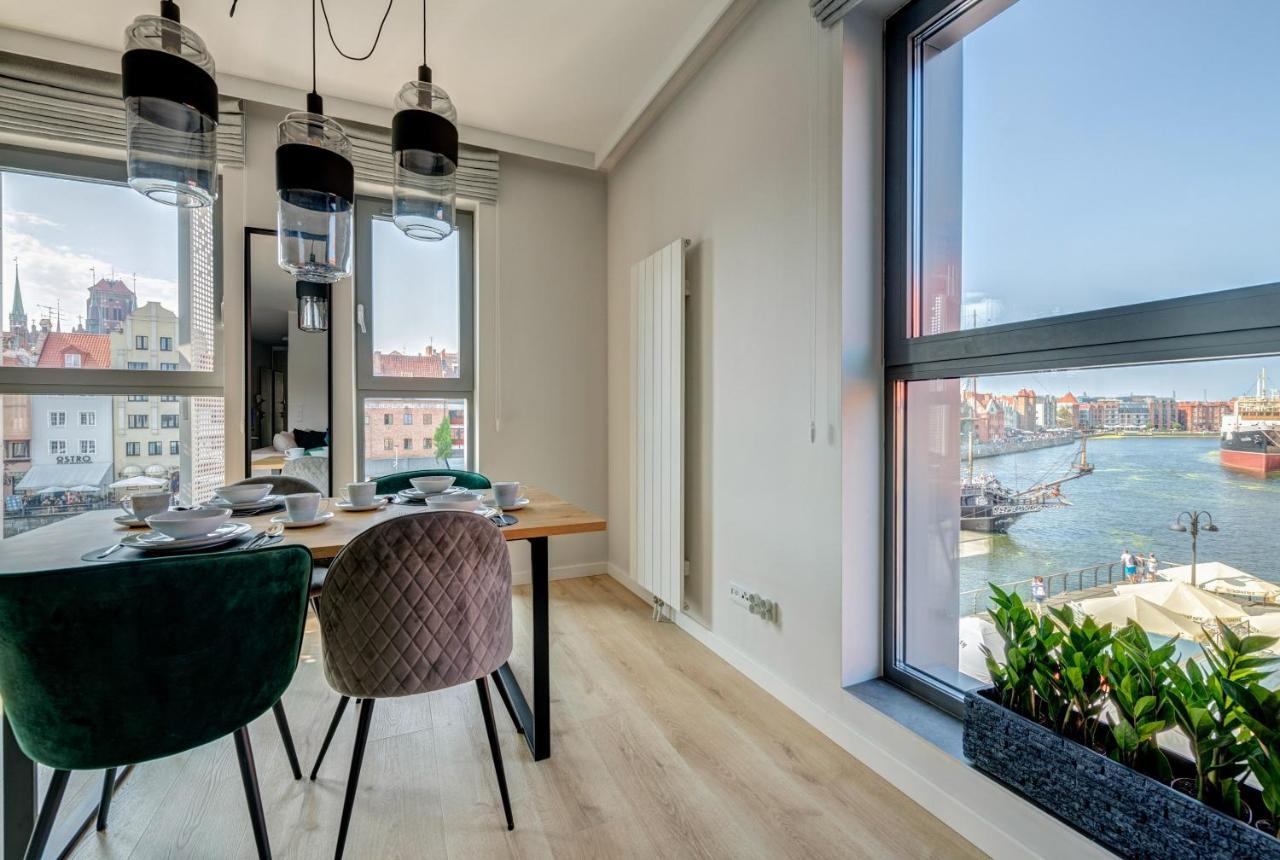 The Black Crane Apartment Gdansk Ngoại thất bức ảnh