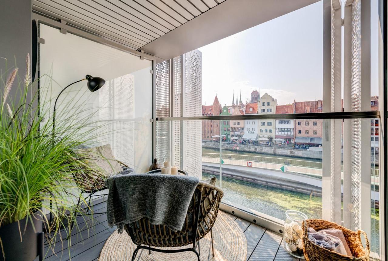 The Black Crane Apartment Gdansk Ngoại thất bức ảnh